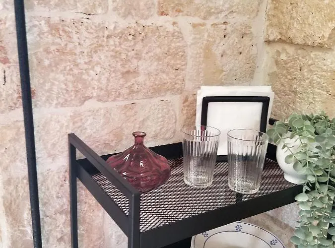 Antico Trullo Immerso Nella Campagna 펜션 알베르벨로