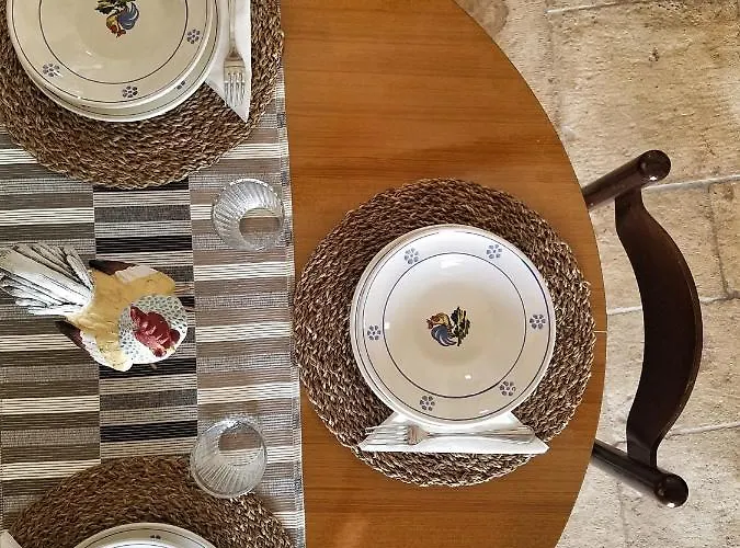 Antico Trullo Immerso Nella Campagna * 알베르벨로