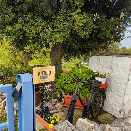 別荘 Antico Trullo Relax Nella Campagna Di